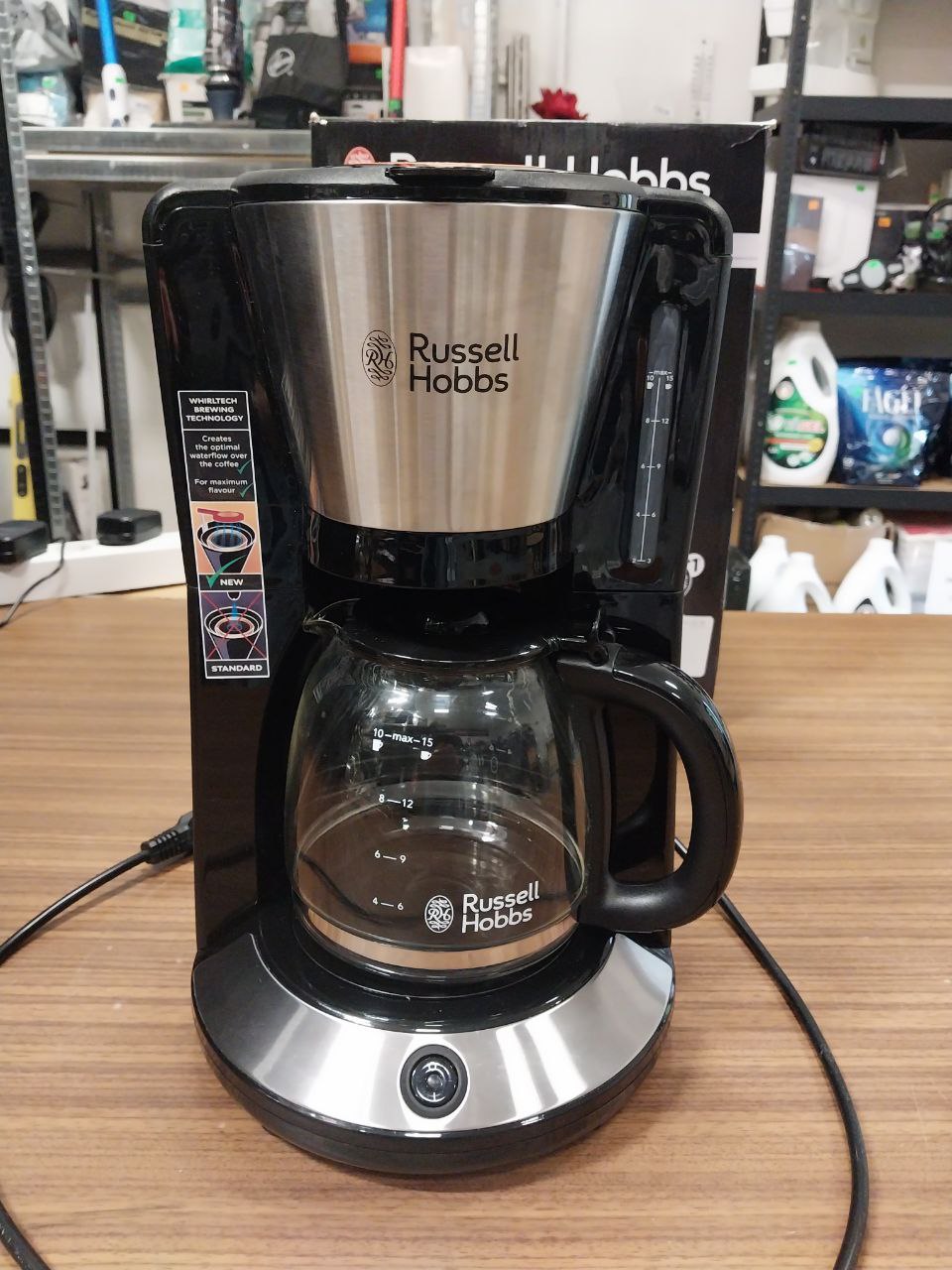 Ekspres przelewowy Russell Hobbs Adventure 24010-56 1,25 l