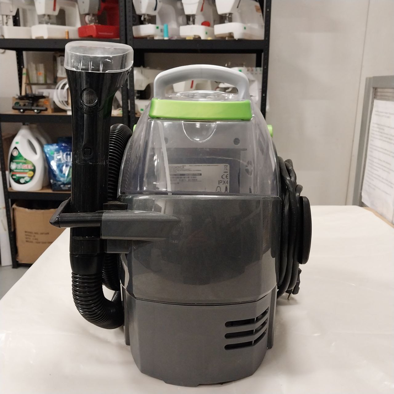 06-photo_2025-10-22_18-15-41 Bissell Spotclean Pet Pro Odkurzacz na Sucho i Mokro, Czarny/Zielony/Bezbarwny, 3.5 L, 750 W 230 V