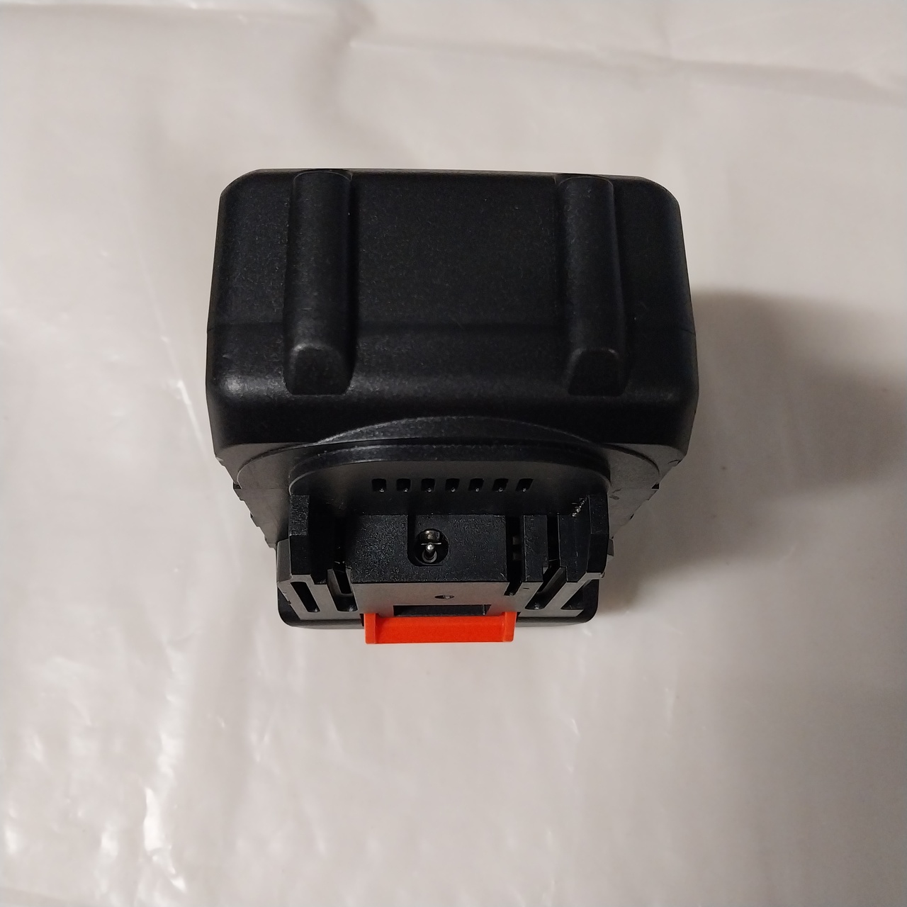05-20260213_112751 Bateria akumulator T1840-10 21V 4Ah