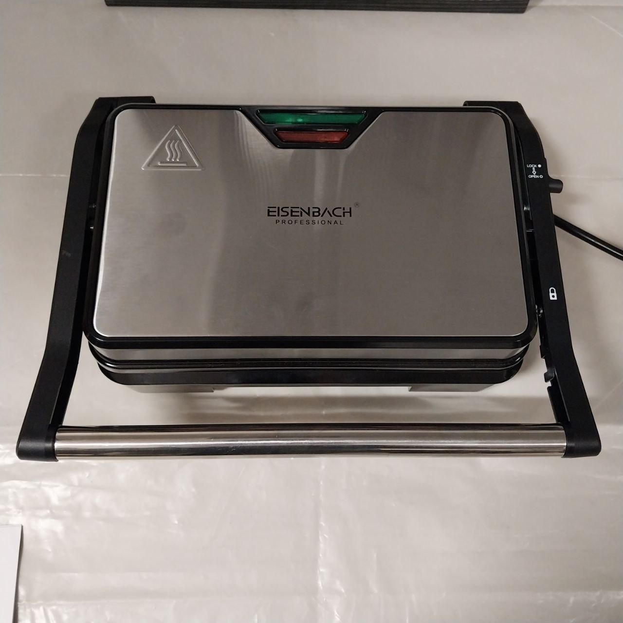Grill elektryczny Eisenbach HW1881 (1000W)