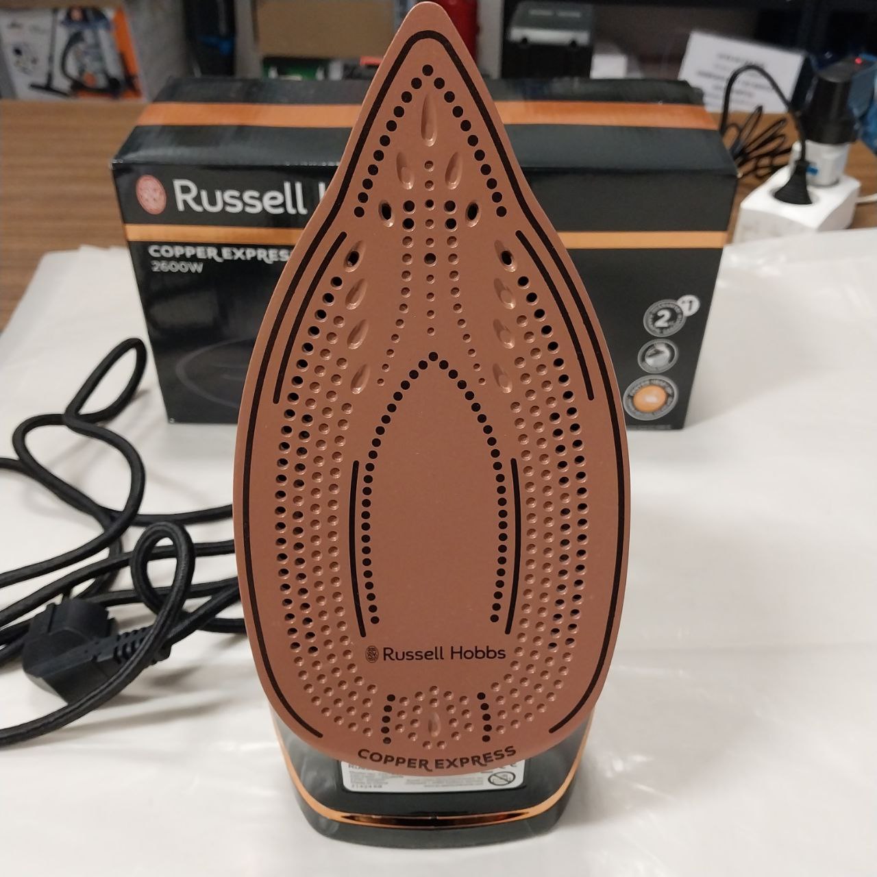 Żelazko RUSSELL HOBBS COPPER EXPRESS IRON 2600W