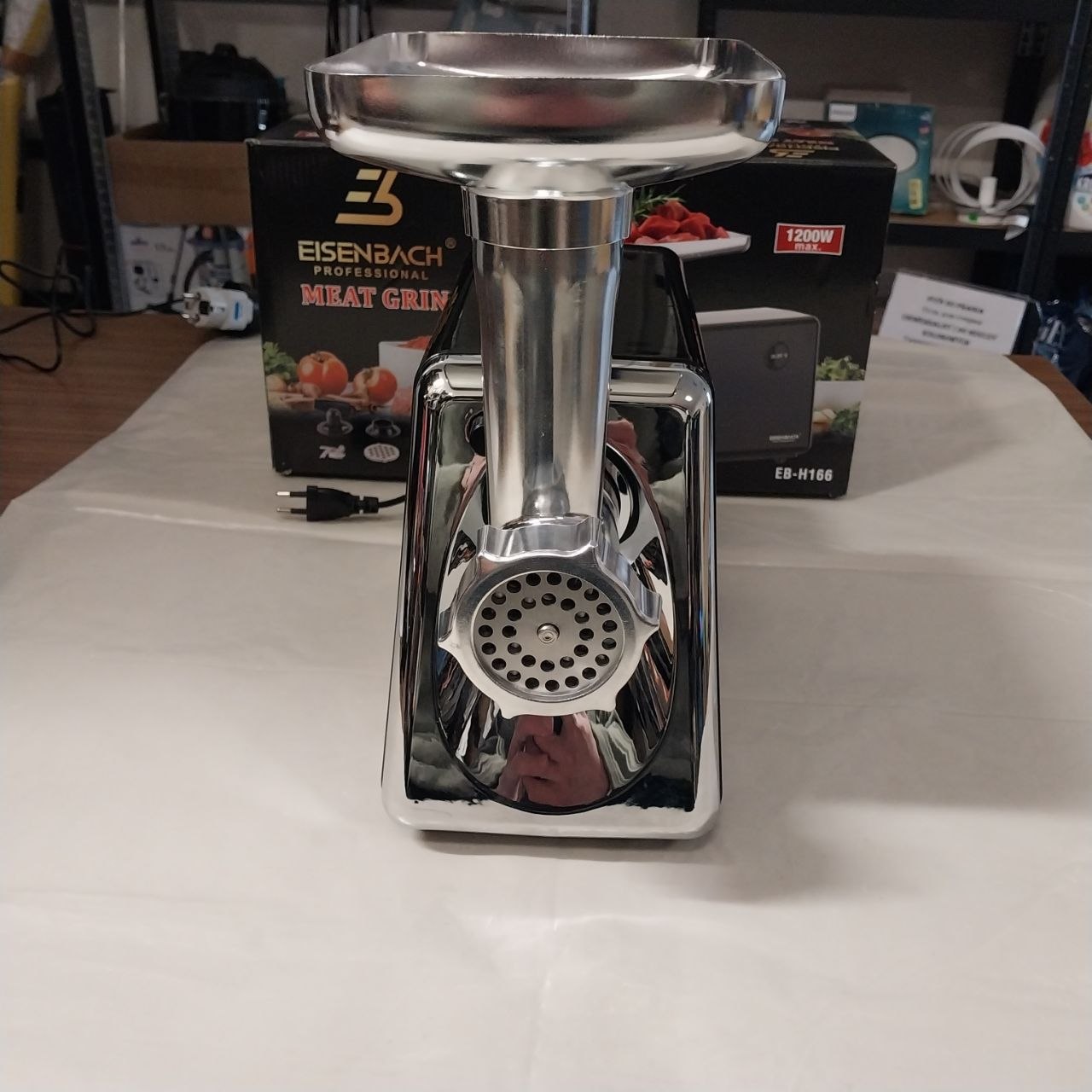 Maszynka do mielenia mięsa EISENBACH EB-H166 1200W