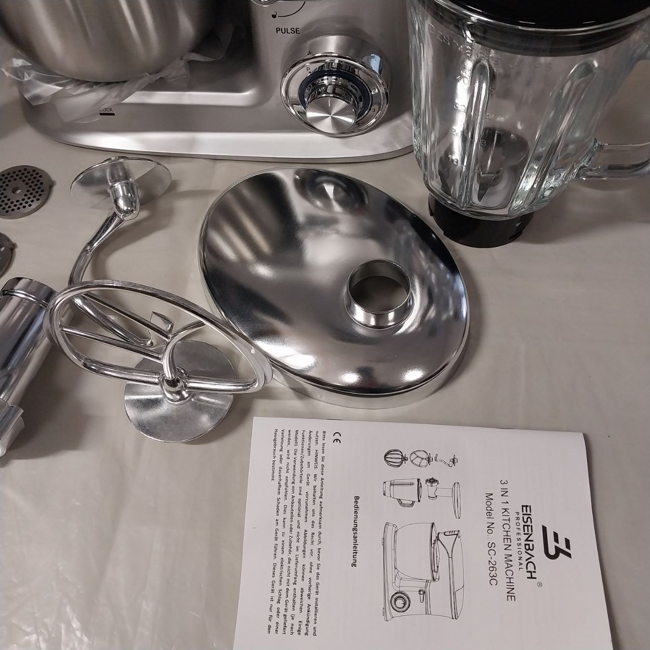 Robot planetarny EISENBACH SC-263C 3w1 2000W 6,5L Blender