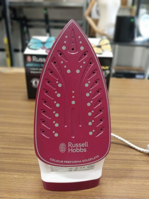 Żelazko parowe Russell Hobbs Light and Easy Brights