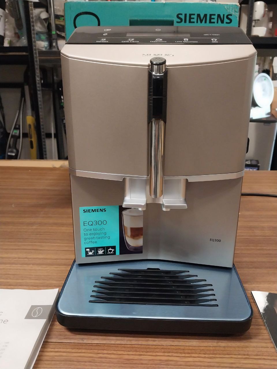 SIEMENS Ekspres do kawy EQ300