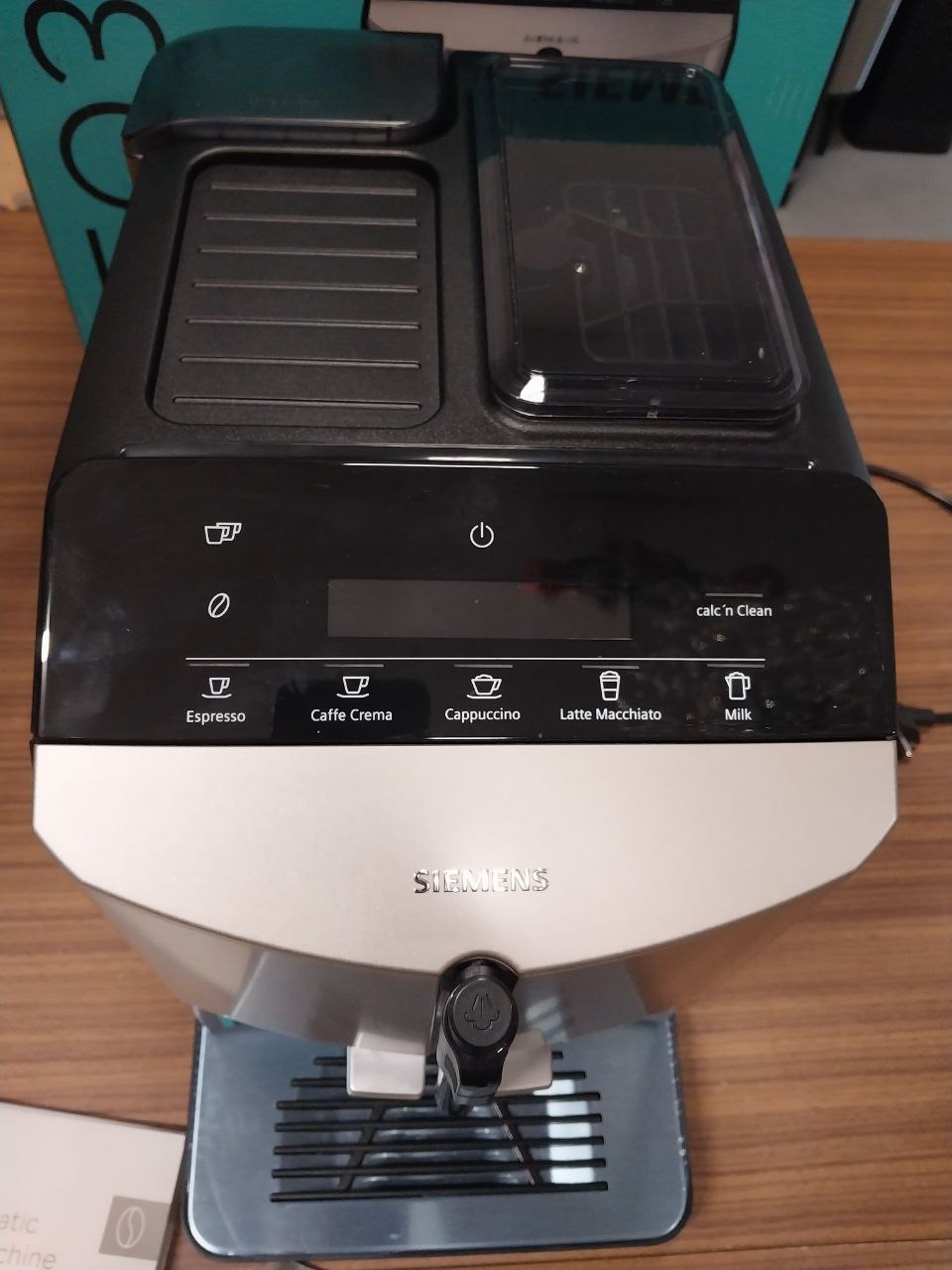 SIEMENS Ekspres do kawy EQ300