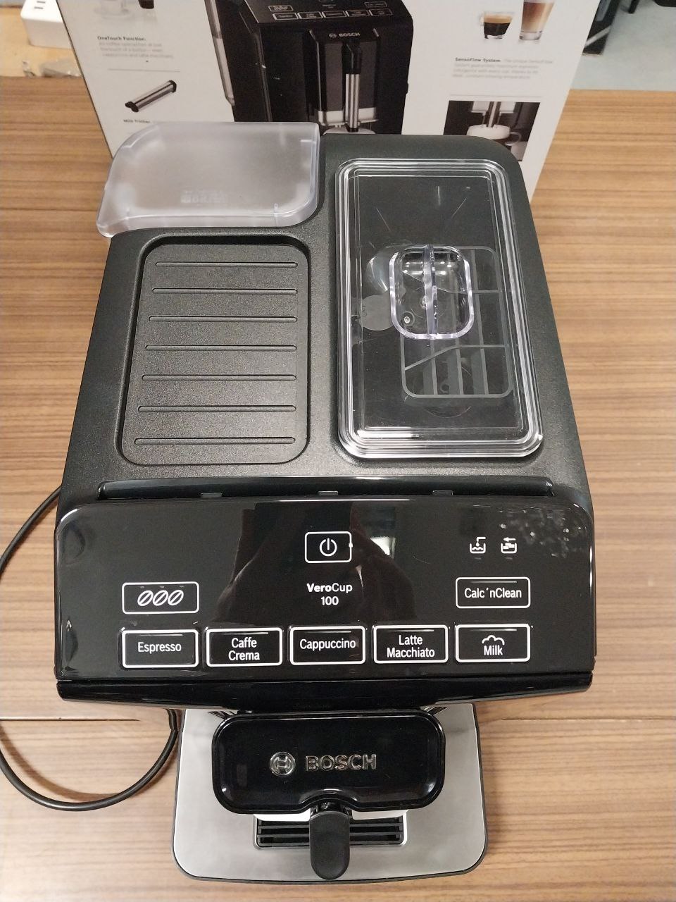 Bosch VeroCup 100 TIS30159DE automatyczny ekspres do kawy