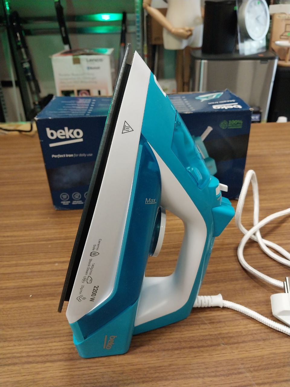 Żelazko BEKO SIM3122T
